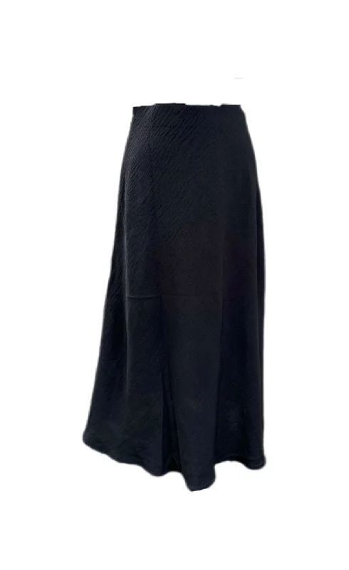 Timing Flow Knee Length Skirt