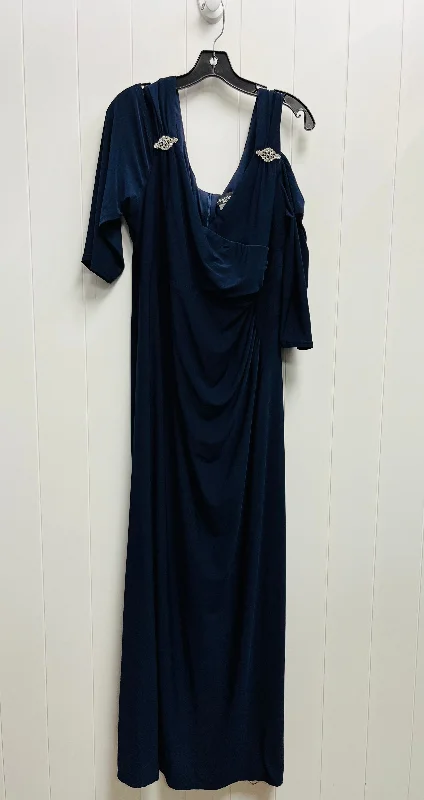 Dress Party Long By R And M Richards In Navy, Size: 22